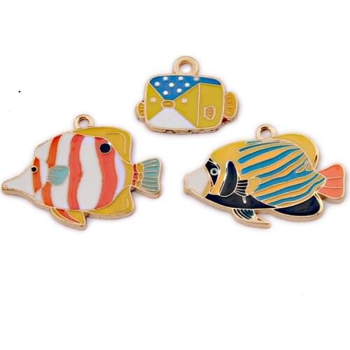 JI49FH-7DB BULK 10 Metal Clownfish Pendant Miniature Figurine Fish Charm Animals Ocean Jewelry Making Enameled Clownfish Charms