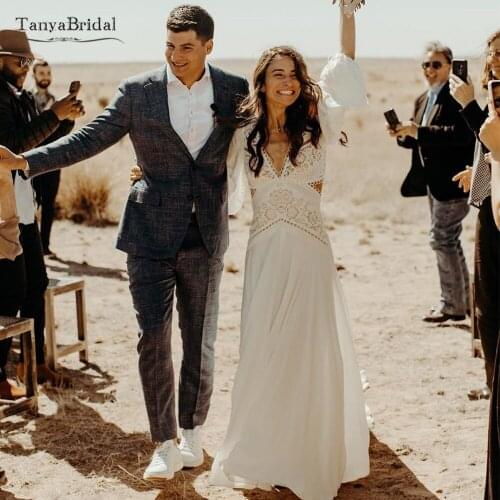 Long Sleeve Bohemian Wedding Dresses Deep V-Neck Backless Bridal Gowns Dreamy Noivas Chic Rue de soriee DW196