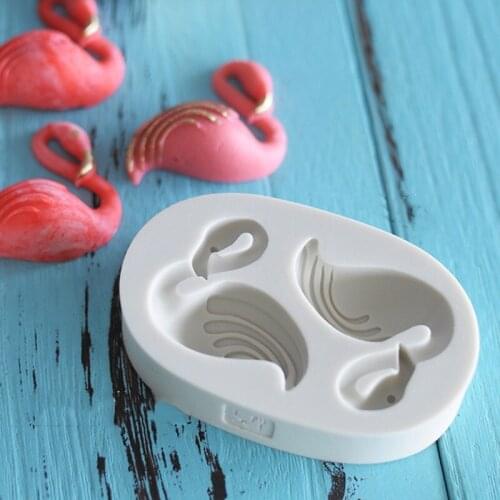 1PC Flamingo Shaped Fondant Silicone Mold Craft Cake Decorating Tools DIY kitchen Cake Baking Tool Chocolate Mold L132