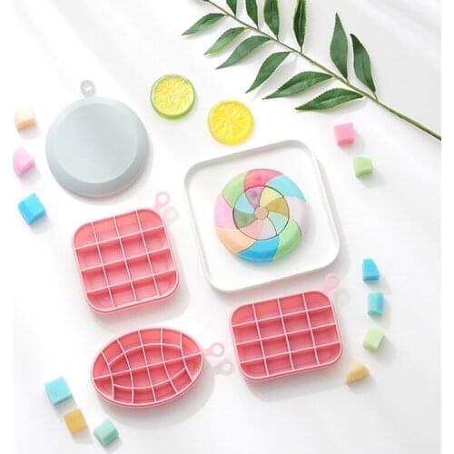 Home Creative Ice Tray Mold with Lid Refrigerator Ice Box DIY Ice Cubes Homemade Ice Cream Silicone Mold Kichen Accessories