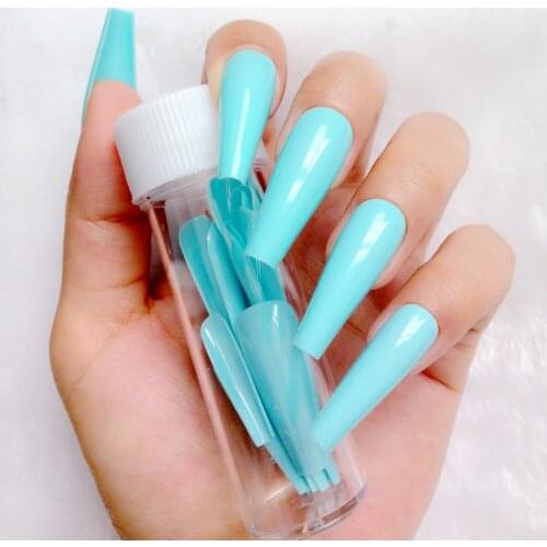 Soumissionner Products For Manicure And Pedicure