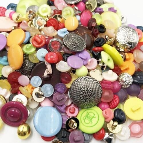 Mix Style 50 Gram DIY Making Hand Knitting dolls clothing Buttons Resin Promotions Mixed Sewing Scrapbook PH236