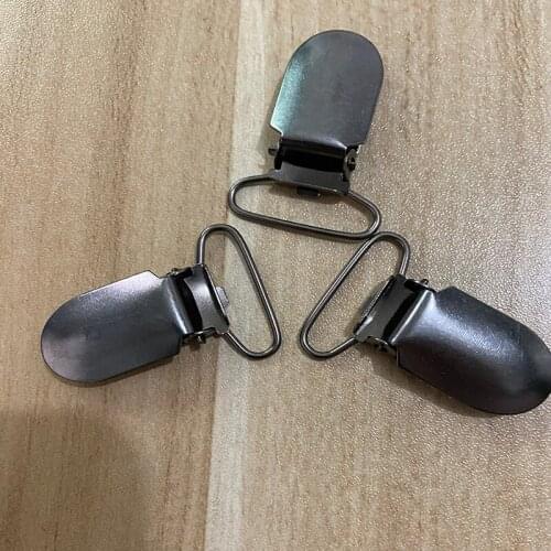 100 pcs/lot 25mm 1'' Metal Black color Suspender Clips with Plastic teeth Insert