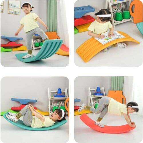 Childrens Balance Seesaw Toy Indoor Curved Wobble Board Baby Double Outdoor Seesaw Yoga Board Outdoor Toy Games For Kids Juegos