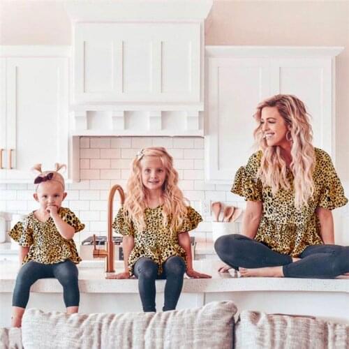 Mother Daughter Dresses 2021 Summer Mommy and Me Dresses for Family Matching Clothes Outfits Leopard Short Sleeve Mom Girl Dress