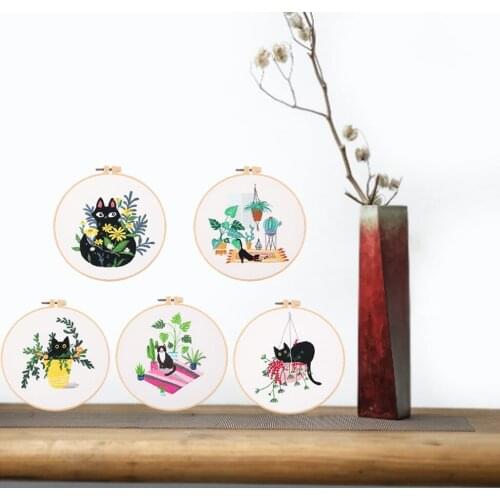 5 Set Cartoon Needle Embroidery Kit for Beginners DIY Needlework Valentines Day Birthday Christmas Decoration