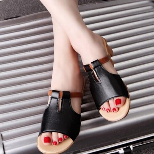 2021 summer new flat Women sandals Korean style flat heel womens sandals large size womens beach shoes