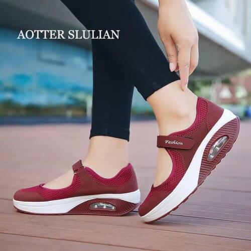 Summer Women Breathable Vulcanize Shoe Casual Sneakers Flat Soft Comfortable Lightweight Pumps Sandals Air Cushion Sports Shoes