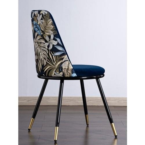 Modern Nordic Dining Chair Soft Package Living Room Furniture Leisure Designer Chair Bedroom Make Up Manicure Vanity Chair