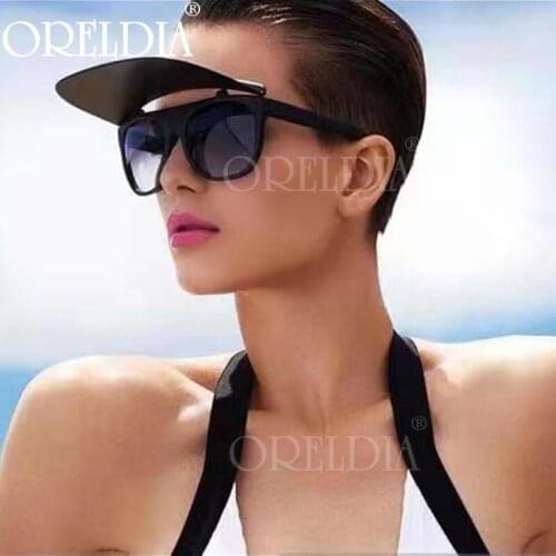 Fashion Square Flip Cap Sunglasses 2021 Women Men Sandy Beach Shades Glasses Luxury Brand Designer Personality Eyewear UV400