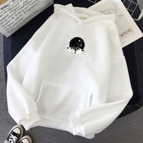 Hoodie Women Hand Holding Planet Cartoon Graphic Print Streetwear Warm Oversized Hoodie Sweatshirt Feminine Itself KPOP