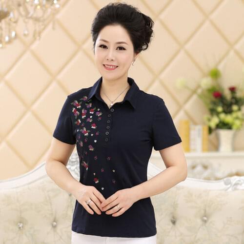 Floral Embroidery Cotton T-shirts Women Summer Short Sleeve Tops Mother Clothes Large Size Lapel Casual Pullovers