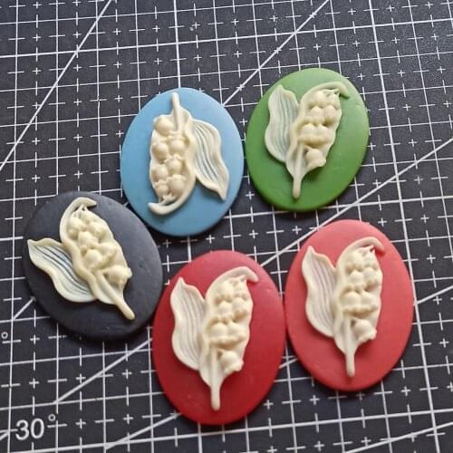 1pcs/lot Resin Relief chinese enkianthus Flatback Embellishments Scrapbooking Craft Cabochon Cameo Charm Finding 40mm