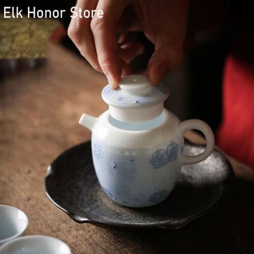 180ml Handmade Sculpture Plum Blossom Teapot White Jade Porcelain Household Small Teakettle Kung Fu Tea Master Pots Teaware Gift