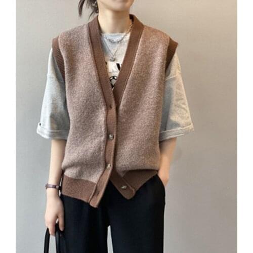 Women Loose Casual Sweater Vests New 2021 Autumn Winter Vintage V-neck Single Breasted Female Sleeveless Knitted Cardigans W541