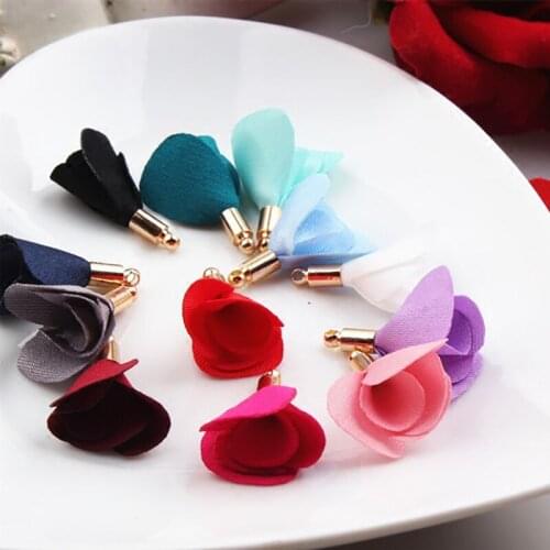 10p Korean Cloth Flower Petals Tassels Pendant Handmade Jewelry Beaded Cotton Tassel Bracelet Earrings Accessories Hair Material