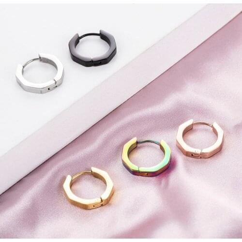 Fashion Round Earrings Distortion Punk Metal Circle Geometric Round Hip Hoop Earrings for Women Accessories Party Jewelry