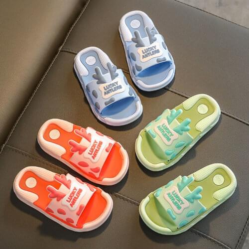 Childrens Slippers Cute Cartoon Antlers Boys And Girls Slippers Sandals Non-slip Beach Shoes Childrens Soft Indoor Slippers