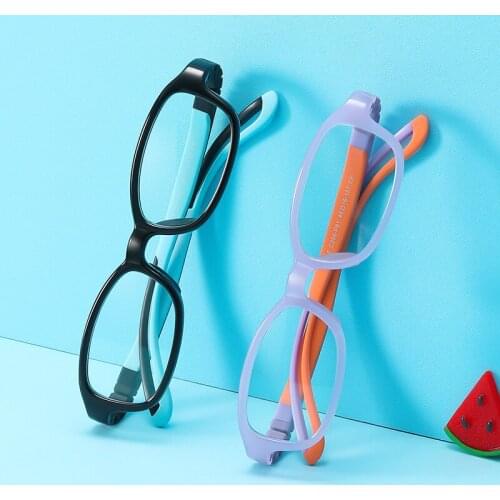 Kids Anti Blue Light Glasses Teens TR90 + Resin Adjustable Frame 0 Degree Lens Anti Reflective Computer Glasses With Ear Holder