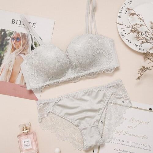 Lace Sexy Massage palm cup Wireless Receiving accessory milk to prevent sagging Bra bra on small chest Adjustment type Bra Set