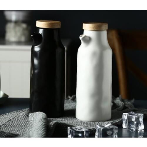 Kitchen Gravy Boats Ceramic Olive Oil Pot Soy Sauce Vinegar Seasoning Can Oil Bottle Cooking Soy Sauce Storage Bottles