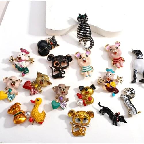 Amorcome Enamel Pins Brooch Cute Stripe Clothes Pig Dogs Cat Mouse Animal Brooches Bag Clothes Lapel Pin Cartoon Jewelry Gift