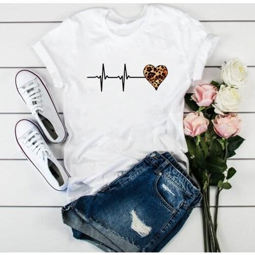Leopard Graphics T-shirt Love shape Printed 90s Girl Harajuku Tshirt Short sleeve Casual tee shirt Lady