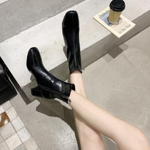 Ankle Boots Women Shoes Woman New Square Head Retro Zipper Fashion Solid Black Leather Boots Warm Plush Plus Size Ladies Boots