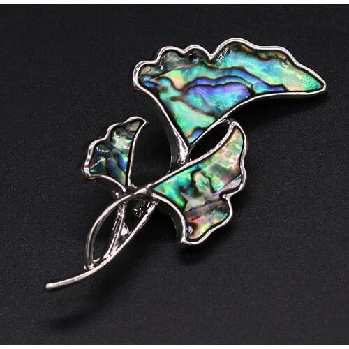 Hot Selling Natural Alloy Shell Personality Simple Flower-shaped Brooch for Decorating Clothes Girlfriends Men and Women Gifts