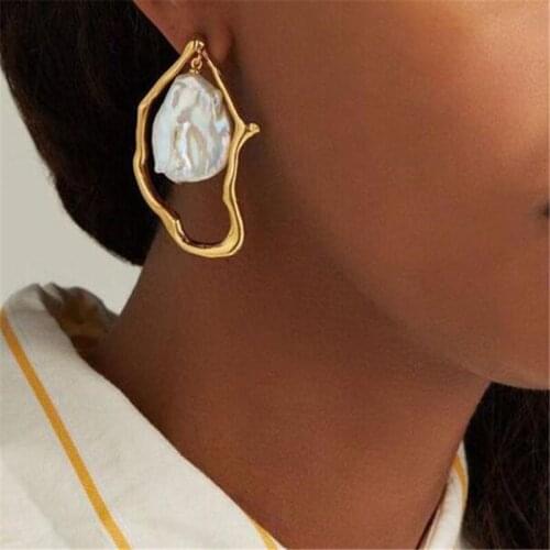 Creative Unique Design Irregular Gold Earrings Elegant Womens Party Pearl Earrings Fashion Jewelry Gifts