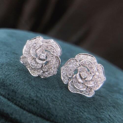 Huitan Fashion Womens Flower Earrings Ear Piercing Stud Crystal CZ Earring Party Anniversary Love Gift Trendy Jewelry Wholesale