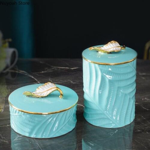 Creative Ceramic Storage Jar Decoration Light Luxury Living Room Snack Candy Storage Box Handicraft Modern Home Decoration