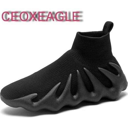 2021 Autumn Mens Socke Shoes Lightweight Sneakers Men Fashion Casual Walking Shoes Breathable Slip on Mens Sport Running Shoes