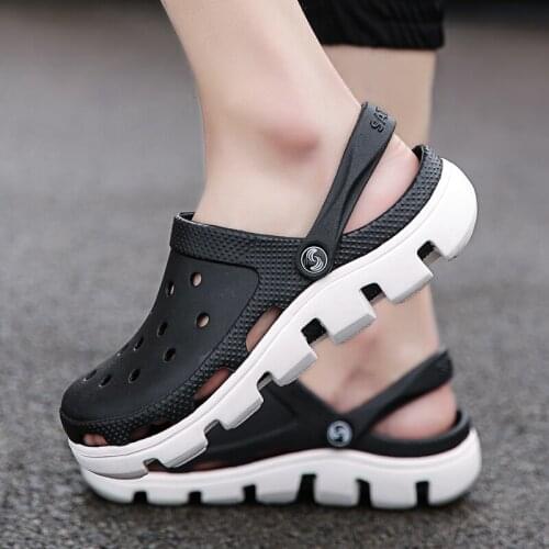 QUAOAR Brand Big Size 35-47 Men Black Garden Casual Aqua Clogs Hot Male Band Sandals Summer Slides Beach Swimming Shoes
