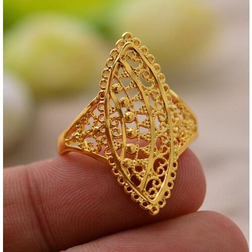 Annayoyo Ethiopian Flower Shape Gold Color Imitation Ring for Women Anniversary Made with Cooper Luxury Jewelry