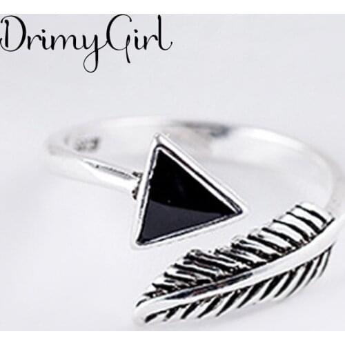 Luxury Brand Black Feather Rings For Women Wedding Statement Jewelry Valentines Gifts Lover Finger Ring 2021