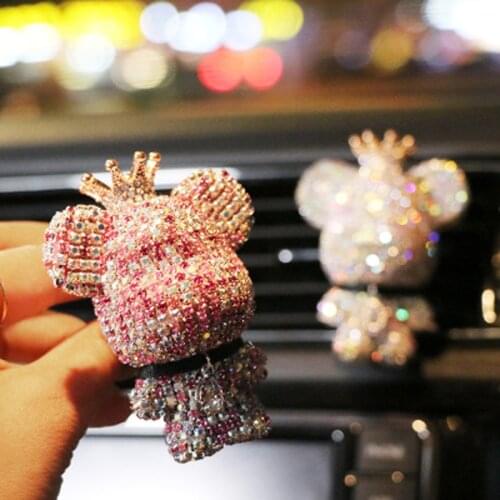Creative crown diamond cute bear car violence bear fragrance perfume clip air outlet aroma car decoration air fresher cute