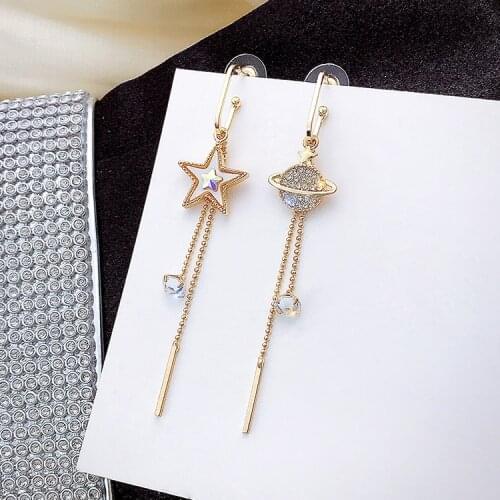 Temperament asymmetric star earrings Korean version of long tassel earrings high-end earrings exquisite Fashion Stud Earrings