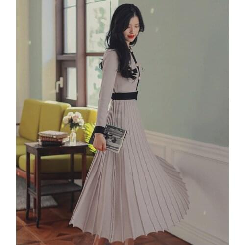 JSXDHK Elegant Women Knitted Long Pleated Dress Autumn Winter Metal Button Hit Color Knit Long Sleeve O Neck Belt Dress Vestidos