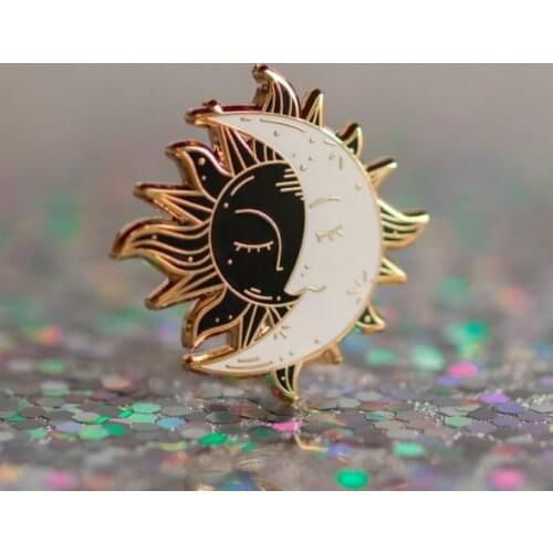 Creative Pop-Enamel Pin Lapel Badges Brooch Funny Fashion Jewelry