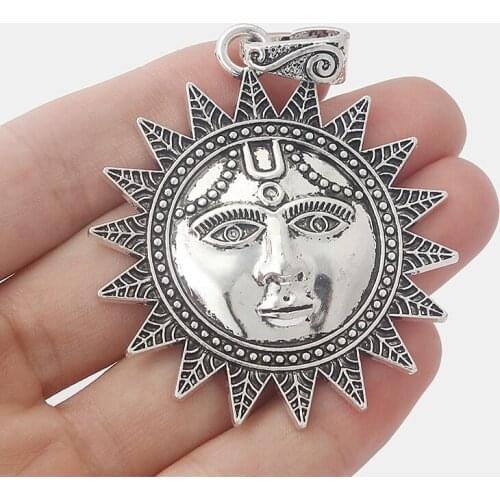 4PCS Vintage Large Sun Kindly Face Shape Round Charms Pendants for Findings Jewelry Necklace