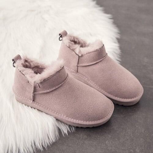 New Womens Shoes 2020 Winter Snow Boots Flat Comfortable Fashion Casual Shoes Plus Velvet Warm Womens Short Boots