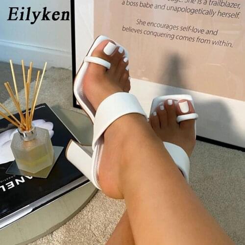 Eilyken 2021 New Design Clip Toe Narrow Band Female Slippers Outdoor Fashion Block Heels Sandals For Women Slides Summer Shoes