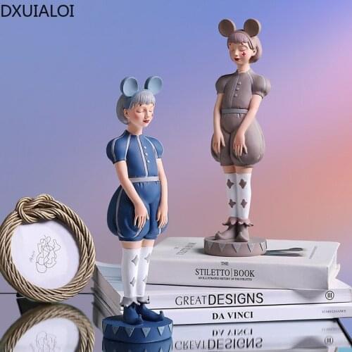 DXUIALOI Creative Character Sculpture Decoration Resin Crafts Housewarming Gift Home Living Room Entrance Bedroom Decoration