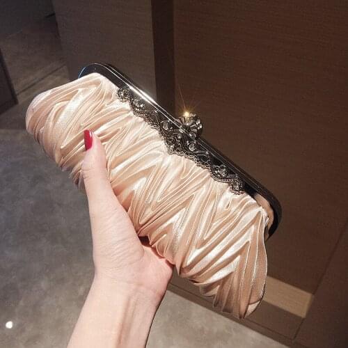 2021 New Womens Clutch Bag Ruched Luxury Designer Handbag Elegant Female Party Clutch Wedding Chain Shoulder Bag Crossbody Z232