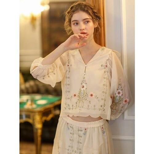 Summer Autumn Women Vintage Elegant Shirts Ladies Retro Limited Edition Antique Exquisite Handmade Embroidery Short Loose Shirts