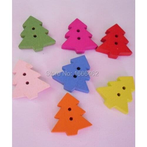 100pcs Christmas tree Buttons 2 Holes Wooden Buttons Sewing Buttons Craft Scrapbooking Clothing Accessories