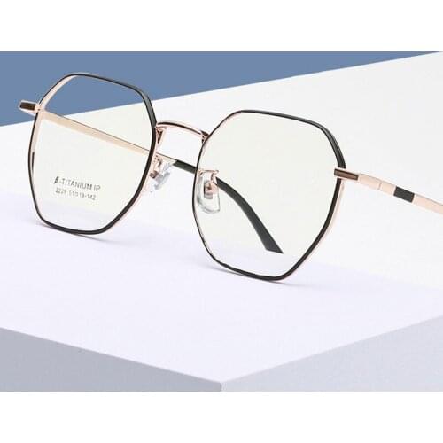 New Arrival Retro Full Rim Spectacles Beta Titanium Frame Glasses For Man and Woman Spring Hinges Optical Eyewears