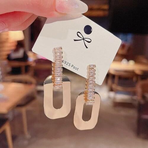 Japan and Korea wind new geometry sequin earrings women ultra flash zircon exaggerated earrings earrings accessories women