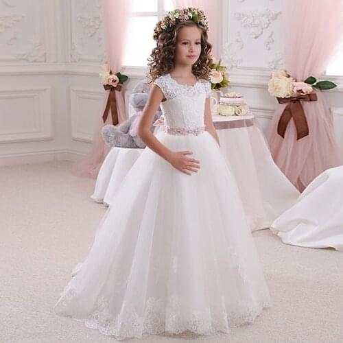 Luxury White Tulle Flower Girl Dresses 2017 New Graduation Gowns Children Crystal Belt First Communion Dress For Girls Pageant